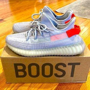 Adidas Yeezy Boost 350 V2 Tail Light